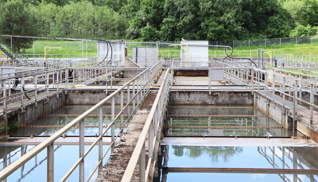 Jätevedenpuhdistamo.